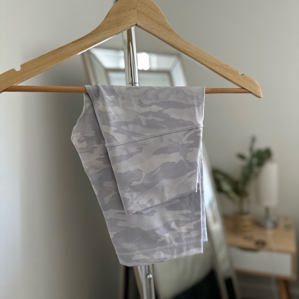 Lululemon Cami Biker Shorts
